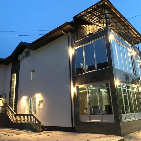 مبيت وإفطار Brodarevo Prenociste & Restoran - Kasic المظهر الخارجي الصورة